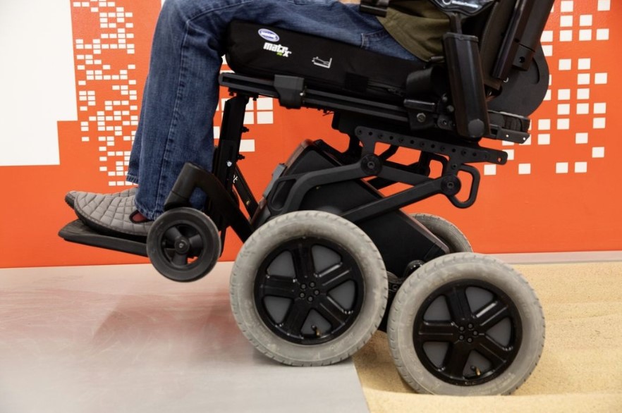 iBot motorized wheelchair goes up curb